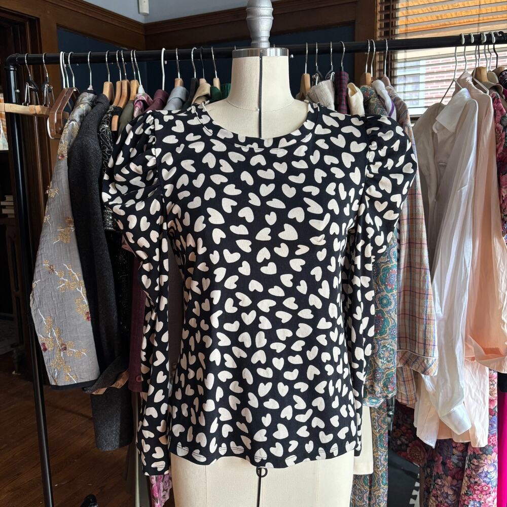 Ann Taylor Heart Print Long Sleeve Top Women's S Black White Cotton Stretch